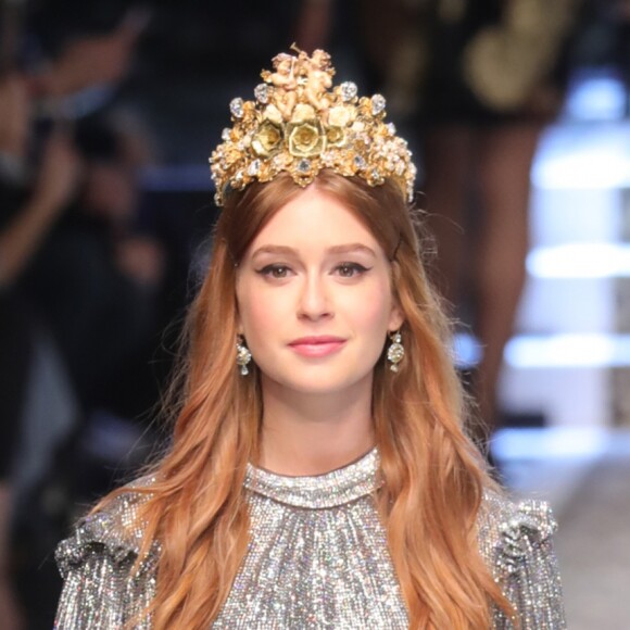 'É a segunda vez que desfilo pela D&G', contou Marina Ruy Barbosa