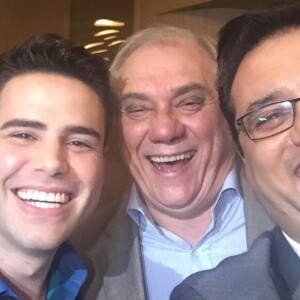 'Amei ouvir você no silêncio daquele quarto. Amei sentir o que sentiu...esperança que tudo daria certo. Algo nos moveu juntos, e escolhi aceitar suas escolhas por ser um sábio da vida. Amei ter você como pai, irmão, colega de trabalho e professor. Você sempre estará em mim, vivo!', continuou Geraldo Luís