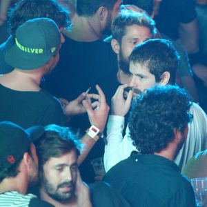 Maurício Destri foi para o meio do gramado para curtir o Rock in Rio