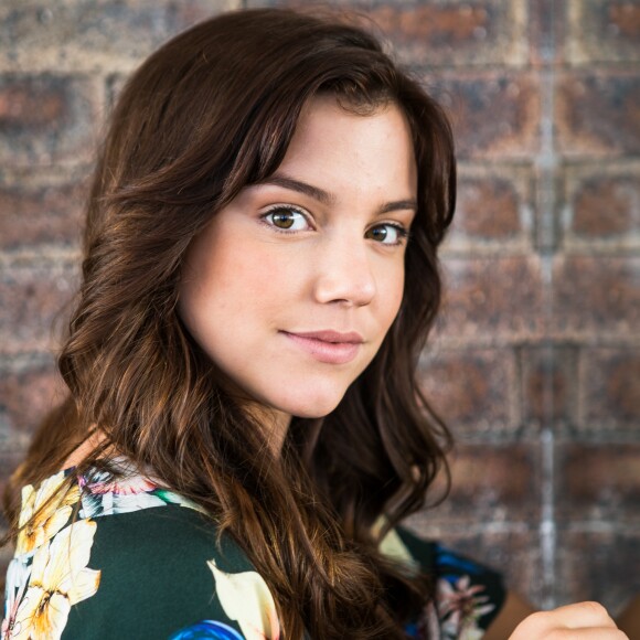 Alice Wegmann viveu Isabela/Marina na novela 'A Lei do Amor'