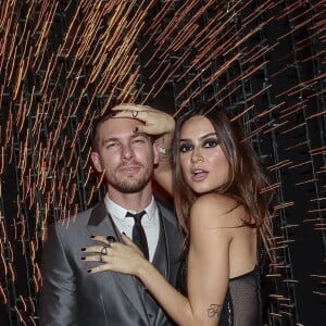 Thaila Ayala namorou com o francês Adam Senn