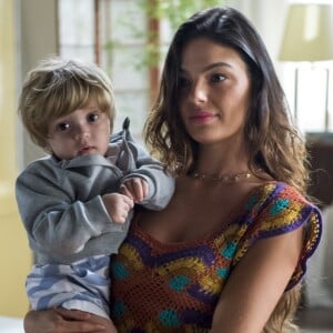 Ritinha (Isis Valverde) perde a guarda provisória do filho, na novela 'A Força do Querer'