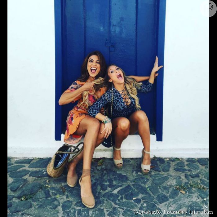 Juliana Paes Se Divertiu Nos Bastidores Com Carla Diaz Que Vive A Amante De Rubinho Emílio 3442