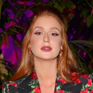 Marina Ruy Barbosa falou sobre a experiência de modelar na semana de moda de Milão: 'Fazer parte dessa engrenagem é muito especial. Sou atriz e gosto de experimentar coisas novas, aproveitar oportunidades'