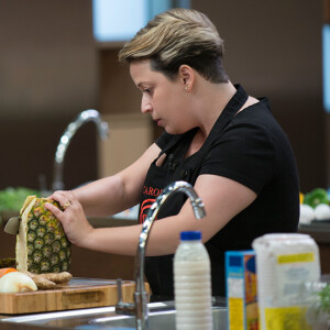 Caroline teve um 'climão' com Paola Carosella e Henrique Fogaça no 'MasterChef' 