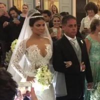 Ex-BBB Munik usa vestido de R$ 40 mil no casamento com Anderson Felício. Vídeos!