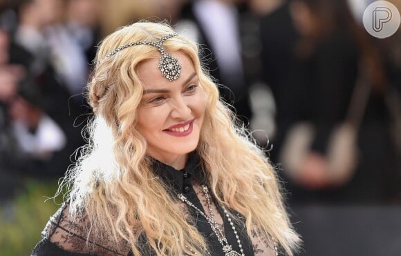 'Trabalhando no nosso português', disse Madonna sobre as filhas, Stella e Esther