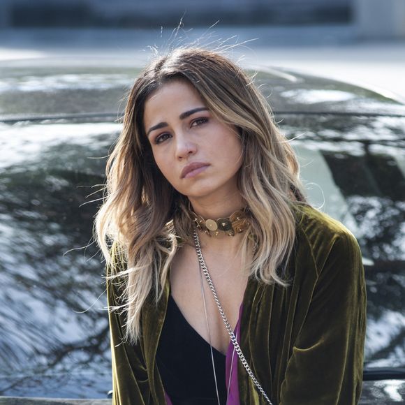 Sandra Helena (Nanda Costa) é levada para o presídio, na novela 'Pega Pega'