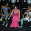 Suzana Vieira e Lellêzinha já dançaram até o chão na festa da novela "A Regra do Jogo"