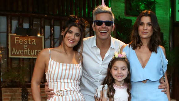 Otaviano Costa usa chifre de unicórnio em festa de 7 anos da filha, Olívia