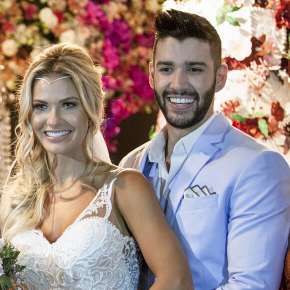 Gusttavo Lima e Andressa Suita se casaram em outubro do ano passado