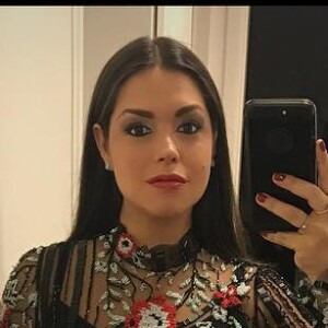 Thais Fersoza tem exibido sua nova silhueta após o nascimento de Teodoro, de 2 meses, em seu Instagram