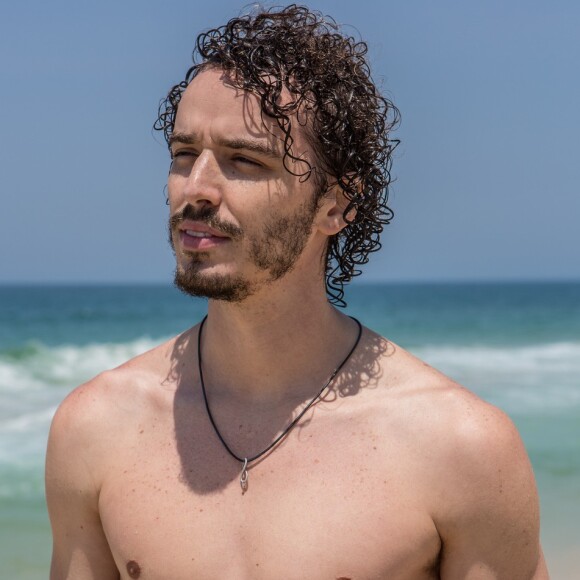 Ivan (Carol Duarte) vai reencontrar Cláudio (Gabriel Stauffer) nos próximos capítulos da novela 'A Força do Querer'