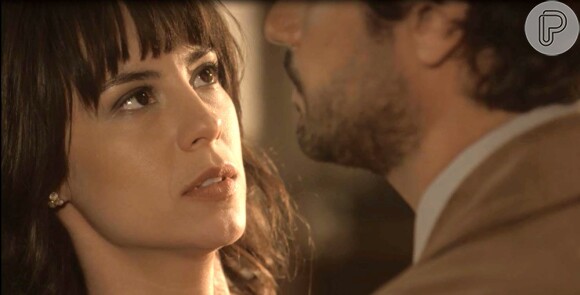 Lucinda (Andreia Horta) fica com receio de ser rejeitada por Inácio (Bruno Cabrerizo) se ele voltar a enxergar, na novela 'Tempo de Amar'