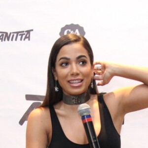 Anitta lança clipe 'Is That For Me' nesta quinta-feira, dia 13 de outubro de 2017