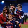 Lionel Messi e a mulher, Antonella Roccuzzo, já são pais de Thiago e Mateo