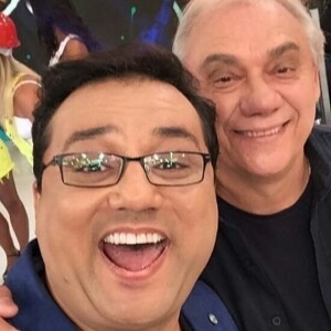 Geraldo Luís deixou mensagem aos seguidores após um mês da morte de Marcelo Rezende: 'O único bem que levaremos daqui será o bem que fizermos. Nada mais... caixão não tem gaveta. Se cuidem!'