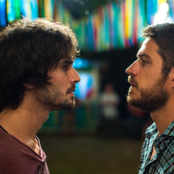 Ruy (Fiuk) e Zeca (Marco Pigossi) foram rivais durante toda a novela 'A Força do Querer'