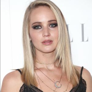 Jennifer Lawrence revela ter sofrido assédio de produtores
