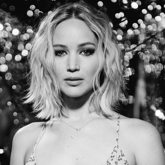 'Ainda estou aprendendo que não tenho que sorrir quando um homem me deixa desconfortável', disse Jennifer Lawrence
