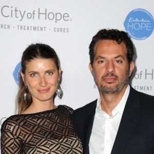 A modelo Michelle Alves e o empresário Guy Oseary vão se casar no Rio de Janeiro