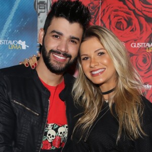 Sem Gabriel, Gusttavo Lima e Andressa Suita curtiram noite romântica com show de amigos sertanejos