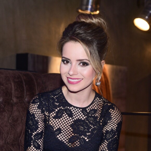 Sandy brinca sobre relação com Lucas Lima: 'Tô casada há 9 anos, vocês acham o que?'