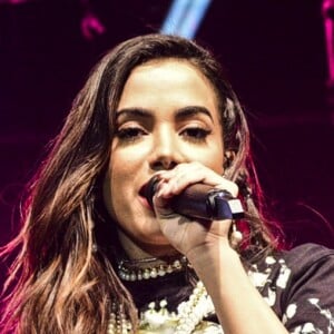 Anitta criticou a declaração do hater no Instagram