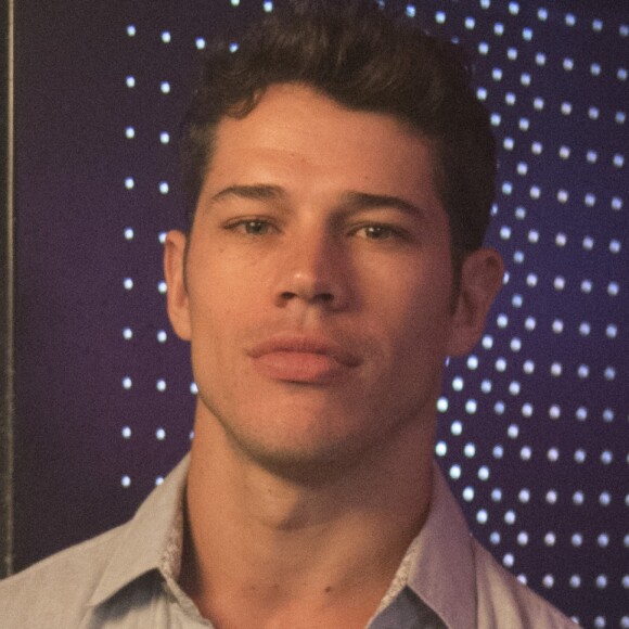 'É difícil saber qual é a hora certa', avaliou José Loreto sobre a gravidez de Debora Nascimento