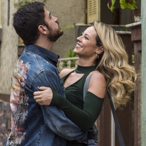 Jeiza (Paolla Oliveira) e Zeca (Marco Pigossi) vão terminar juntos na novela 'A Força do Querer'