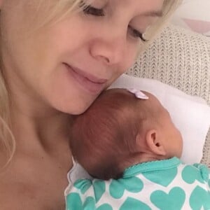 Eliana deu à luz Manuela em setembro