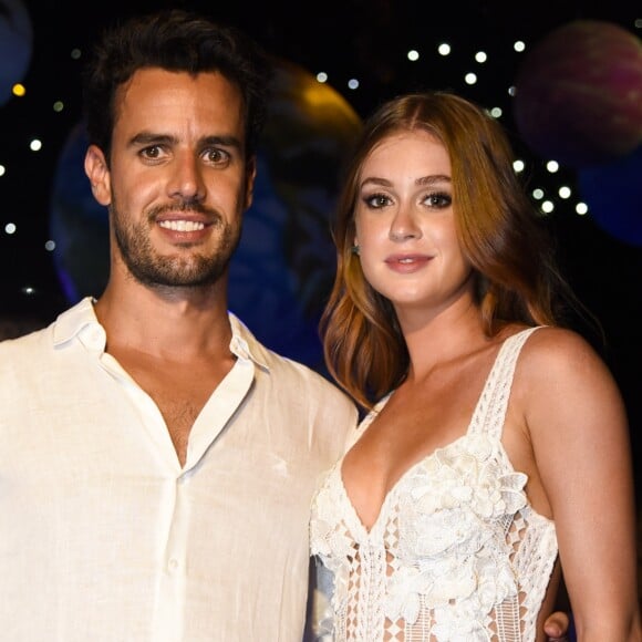 Marina Ruy Barbosa e Xandinho Negrão se conhecerem em Fernando de Noronha no réveillon de 2015 para 2016: 'De cara gostei dele. Principalmente quando ele disse que gosta de música sertaneja'