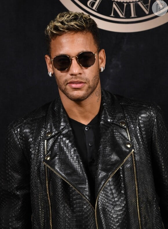 Neymar disse que sonha em se casar e planeja uma cerimônia tradicional