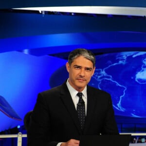 William Bonner recebeu o apoio dos fãs na web ao retornar para o 'Jornal Nacional'