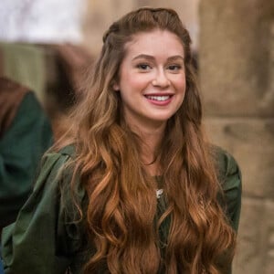 



Marina Ruy Barbosa fez aula de culinária para a novela 'Deus Salve o Rei' 



