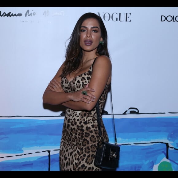 Anitta curte festa em comemoração dos dez anos do hotel Fasano, Zona Sul do Rio de Janeiro, na noite desta quinta-feira, 27 de outubro de 2017