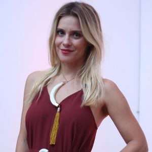 Ao Purepeople, Carolina Dieckmann fala sobre vida nos Estados Unidos: 'Eu estou recebendo tanta benção'