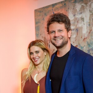 Carolina Dieckmann e Selton Mello protagonizam 'Treze Dias Longe do Sol'