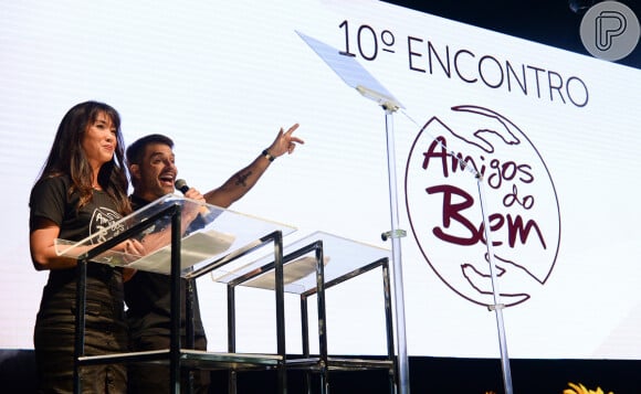 Dani Suzuki apresentou evento ao lado de Danilo Faro, irmão de Rodrigo Faro