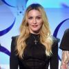 Madonna filma filhas gêmeas dançando música cabo-verdiana em vídeo publicado neste domingo, dia 30 de outubro de 2017