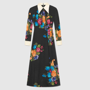 O vestido floral de Bruna Linzmeyer leva a assinatura da grife italiana Gucci e é avaliado em € 2.700, cerca de R$ 10.320