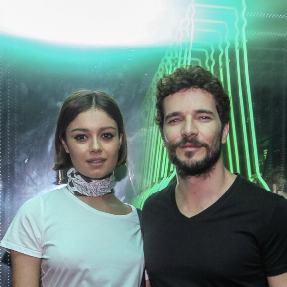 Sophie Charlotte e Daniel de Oliveira teriam se mudado para NY por uma temporada