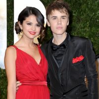 Justin Bieber quer reatar namoro com Selena Gomez: 'Feliz que está solteira'