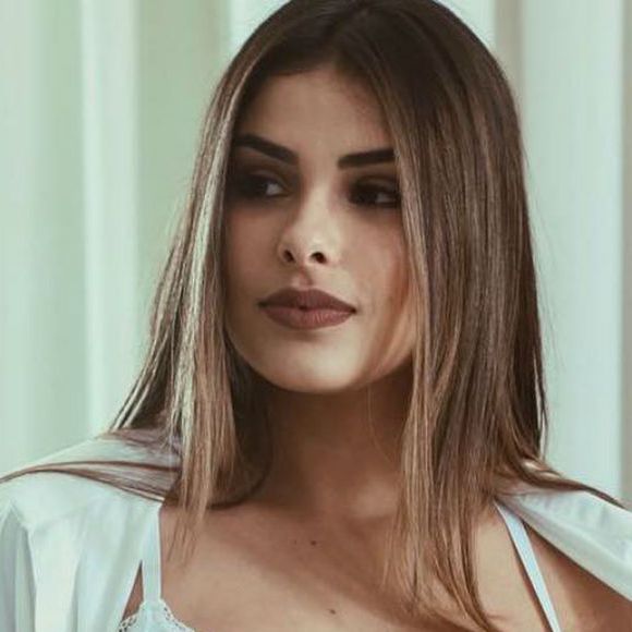 Ex-BBB Munik Nunes negou que esteja grávida de seu primeiro filho em vídeo publicado no Instagram