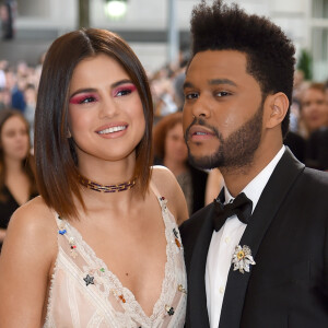 Selena Gomez e The Weeknd terminaram o namoro de 10 meses