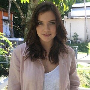 Além de seu papel na supersérie 'Onde Nascem os Fortes', Alice Wegmann está escalada para a nova novela das seis da Globo, 'Orgulho e Paixão'