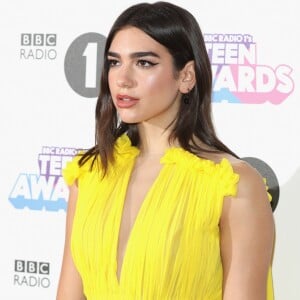 Dua Lipa vai se apresentar com a banda Cold Play, no Allianz Parque, em São Paulo, nesta quarta-feira, 8 de novembro de 2017