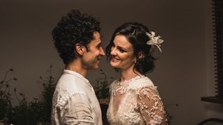 Carolina Kasting explica casamento após 18 anos com marido: 'Maioridade do amor'