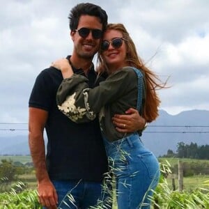 Marina Ruy Barbosa impôs uma regra para o marido, Xandinho Negrão, após o casamento