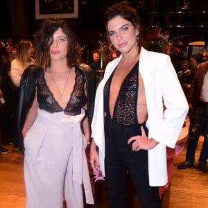 Bruna Linzmeyer posou ao lado de Mariana Goldfarb no lançamento da nova coleção da grife de lingeries Loungerie, no Shopping JK Iguatemi, em São Paulo, nesta quinta-feira, 9 de novembro de 2017